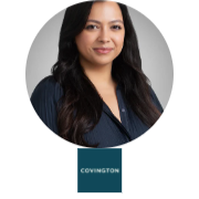 Emily Lemaire logo