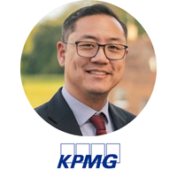 Gavin Kan headshot